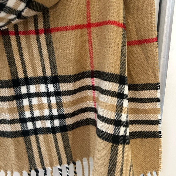 Classic Tan Plaid 100%Cashmere Scarf - Picture 3 of 6